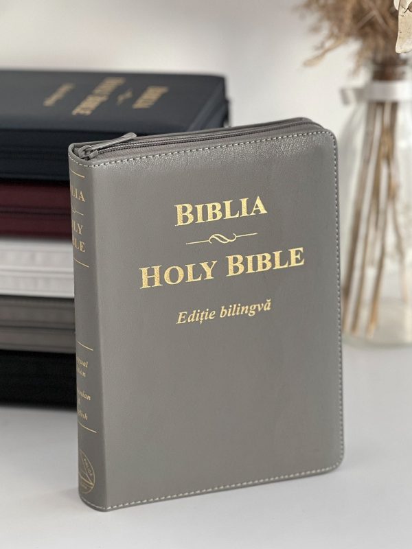 Biblie bilingvă româna-engleză medie gri