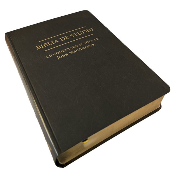BIBLIA DE STUDIU cu comentarii și note de John MacArthur